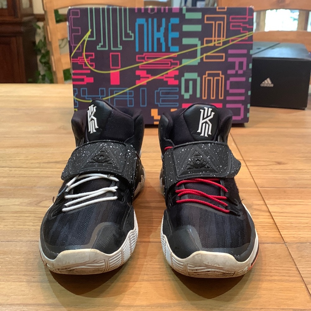 Nike Kyrie 6